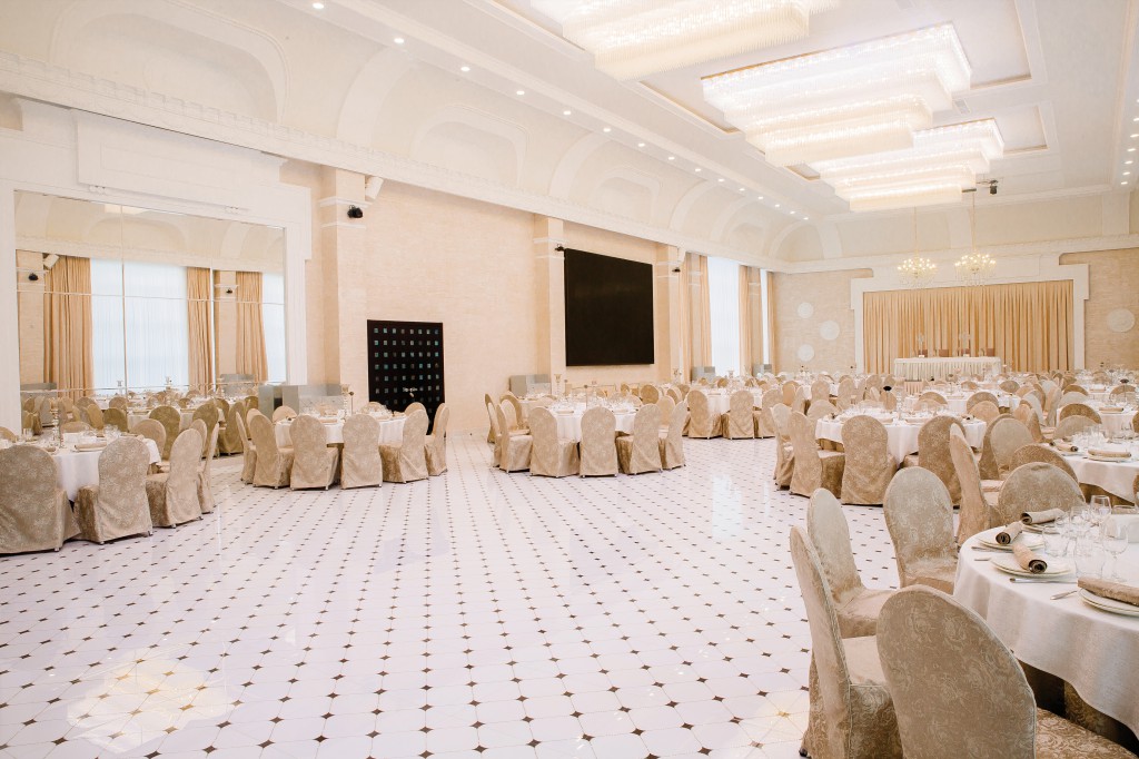 Комплекс отделочных работ под ключ ресторанный комплекс «Villa Borghese»