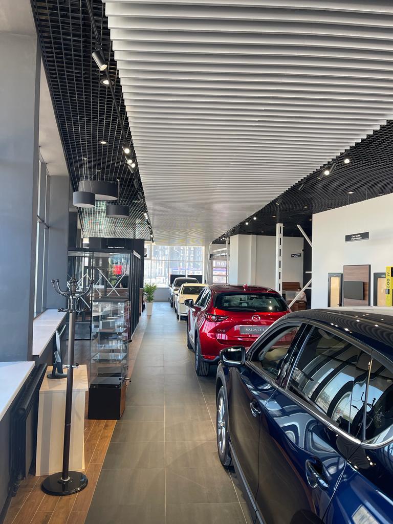 Реконструкция и капитальный ремонт Автосалона Автомир-Центр