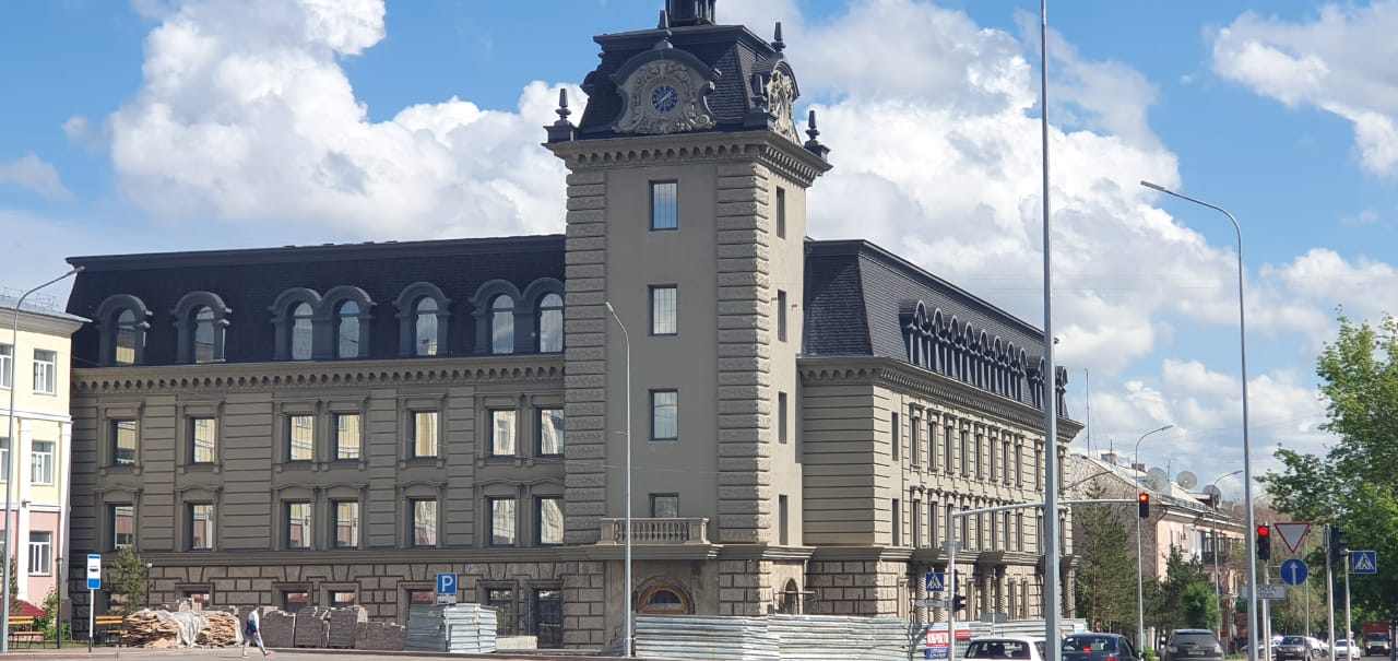 Сбор мансардных крыш и помещений BasisCapitalKZ